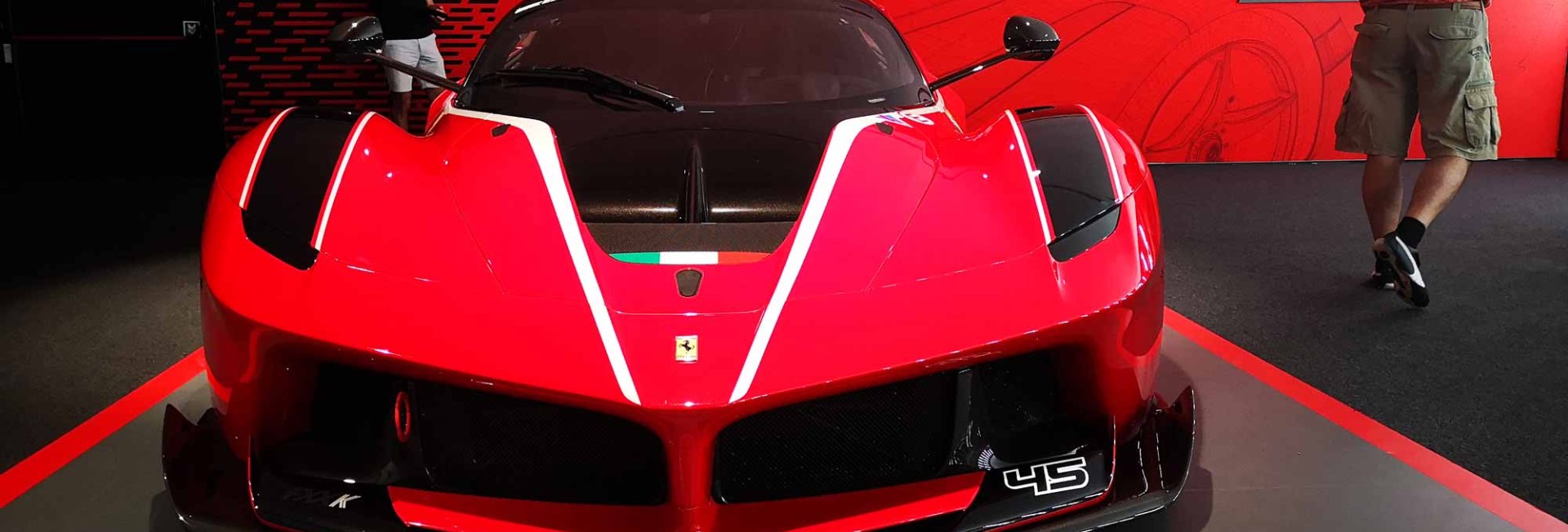 drive in motion Sportwagentour Italien Ferrari Museum